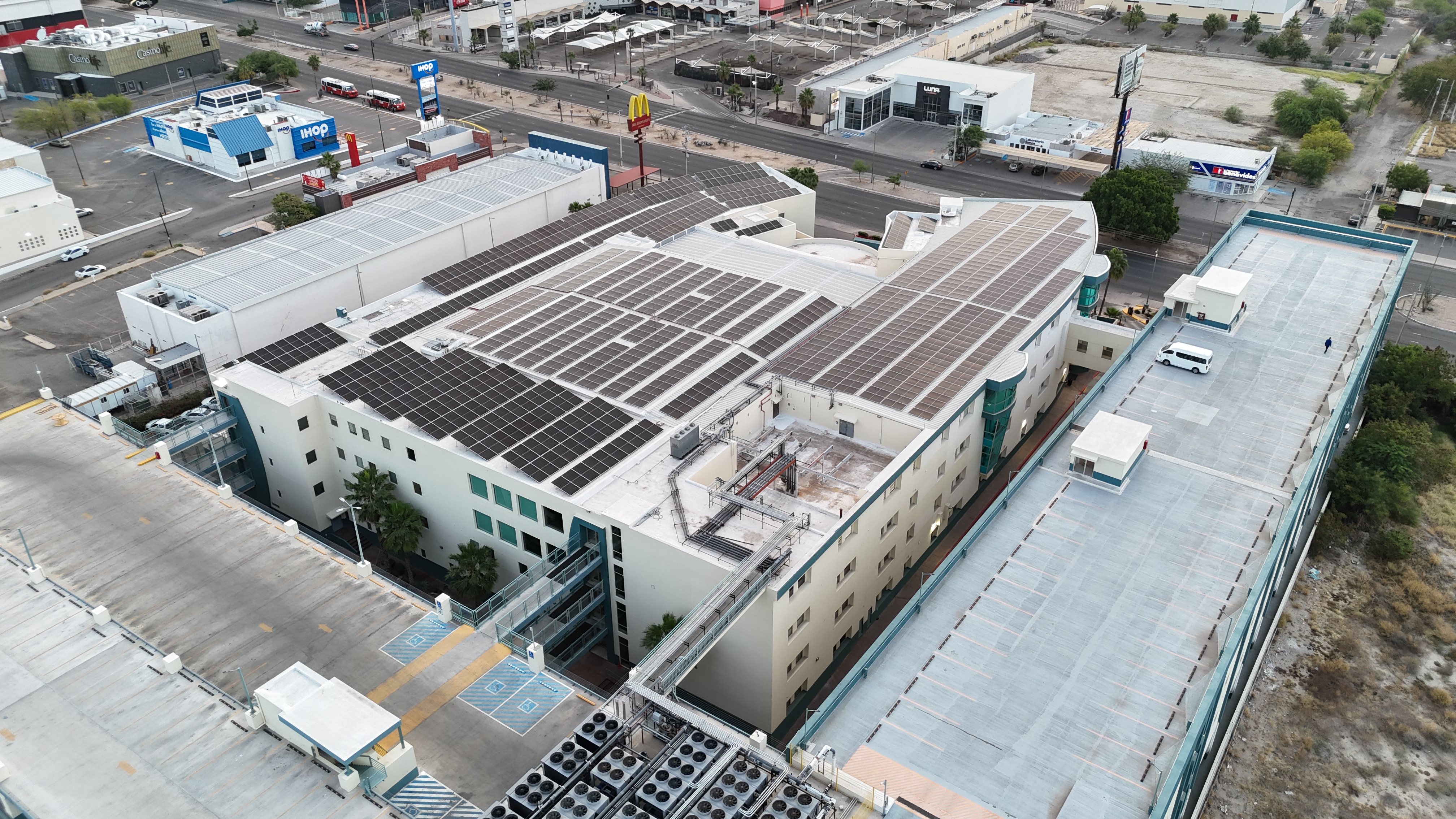 Soluciones eléctricas para desarrollo social